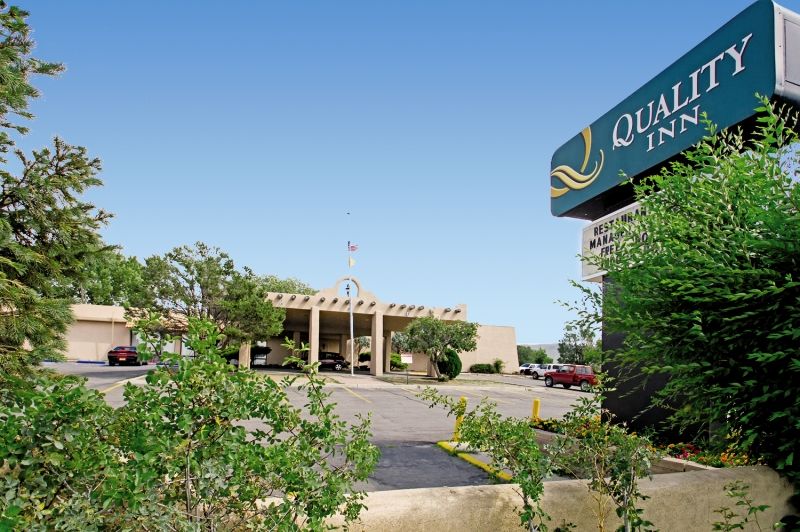 Quality Inn Taos Exteriör bild